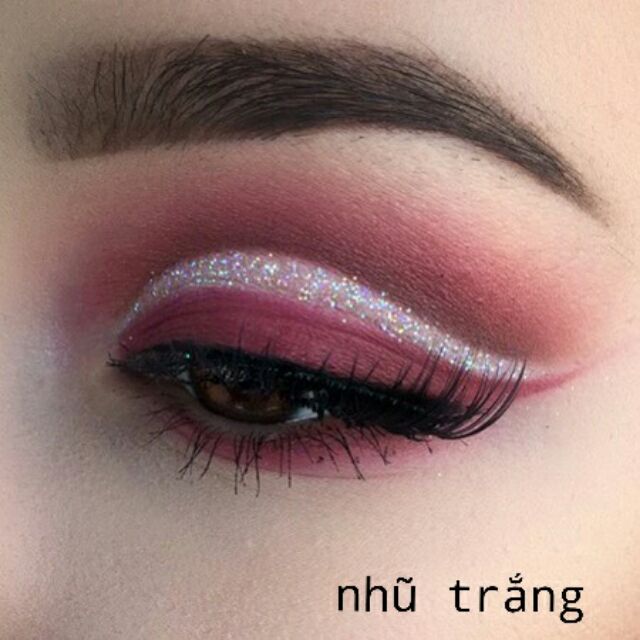 Nhũ mắt Wet n Wild Glitter