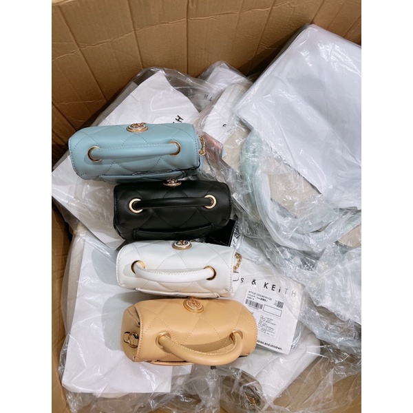 Túi Lyn tay cầm DAISIES