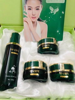 Bộ mỹ phẩm trắng da Hoa Cúc(Con bướm) Hàn Quốc