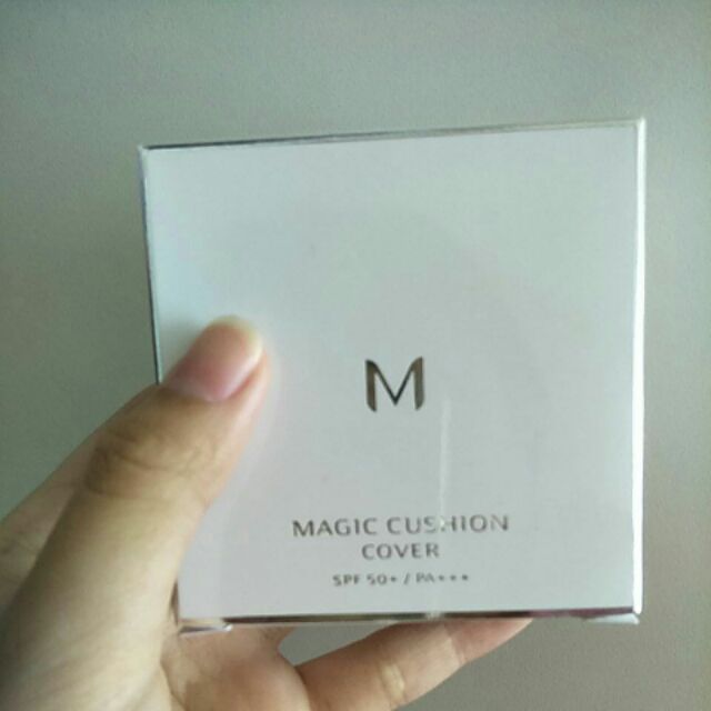 Magic M Cushion