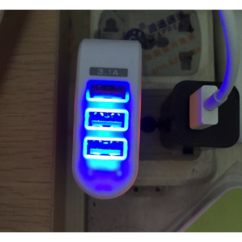 [Mã ELORDER5 giảm 10K đơn 20K] Cốc sạc 3 cổng USB có đèn led