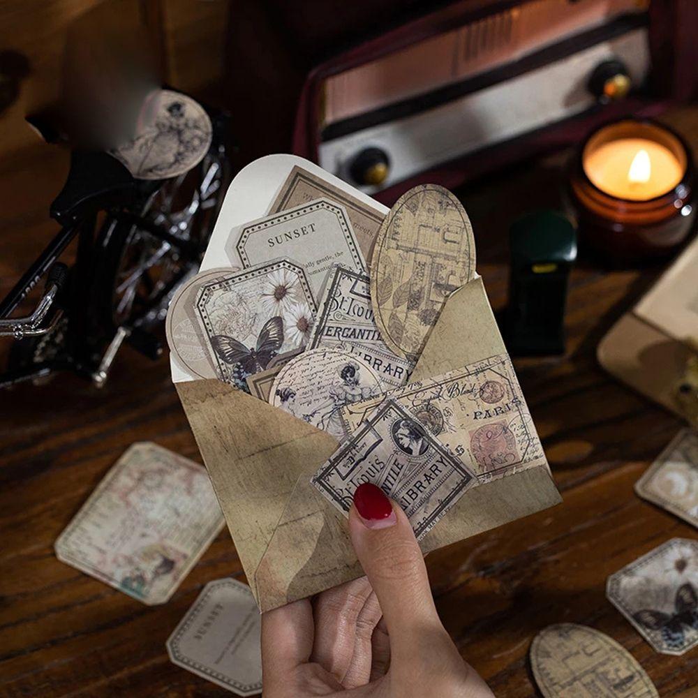 Bộ 40 Miếng Dán Trang Trí Sổ Tay / Nhật Ký / Sổ Tay Phong Cách Retro Độc Đáo DIY