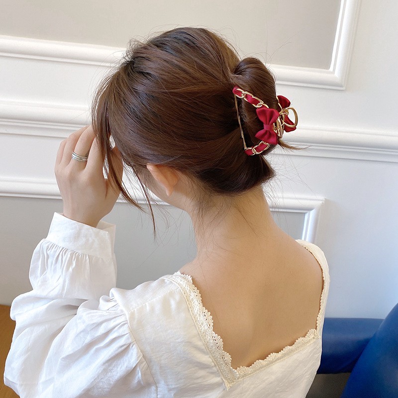 Kẹp tóc hình nơ đơn giản bằng kim loại