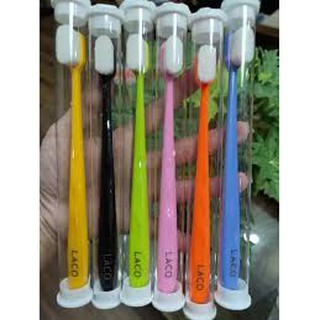 Bàn chải đánh răng LACO