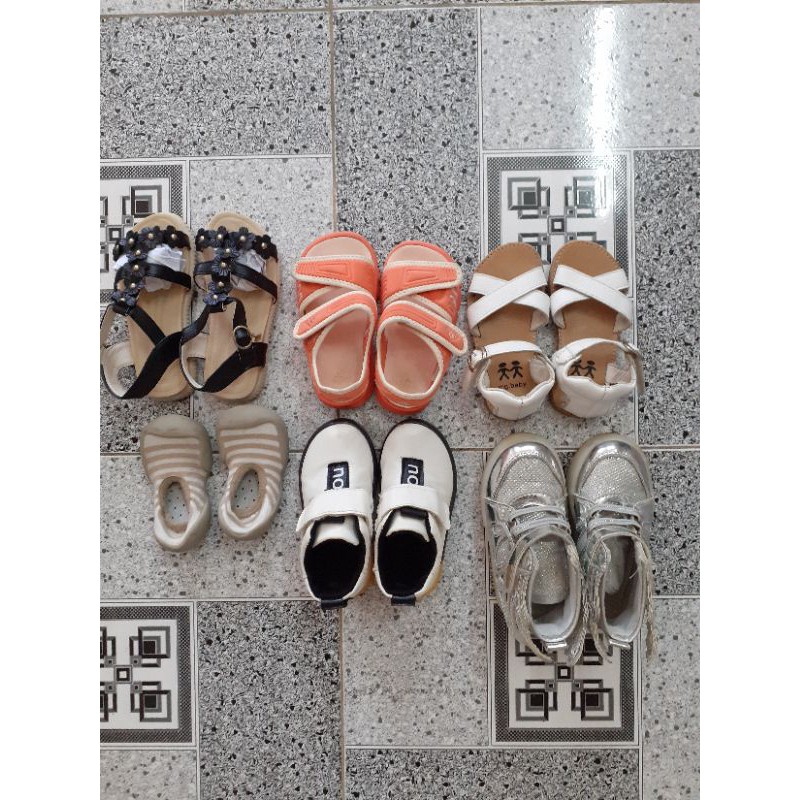 Đã pass hết.thanh lý giày bé gái