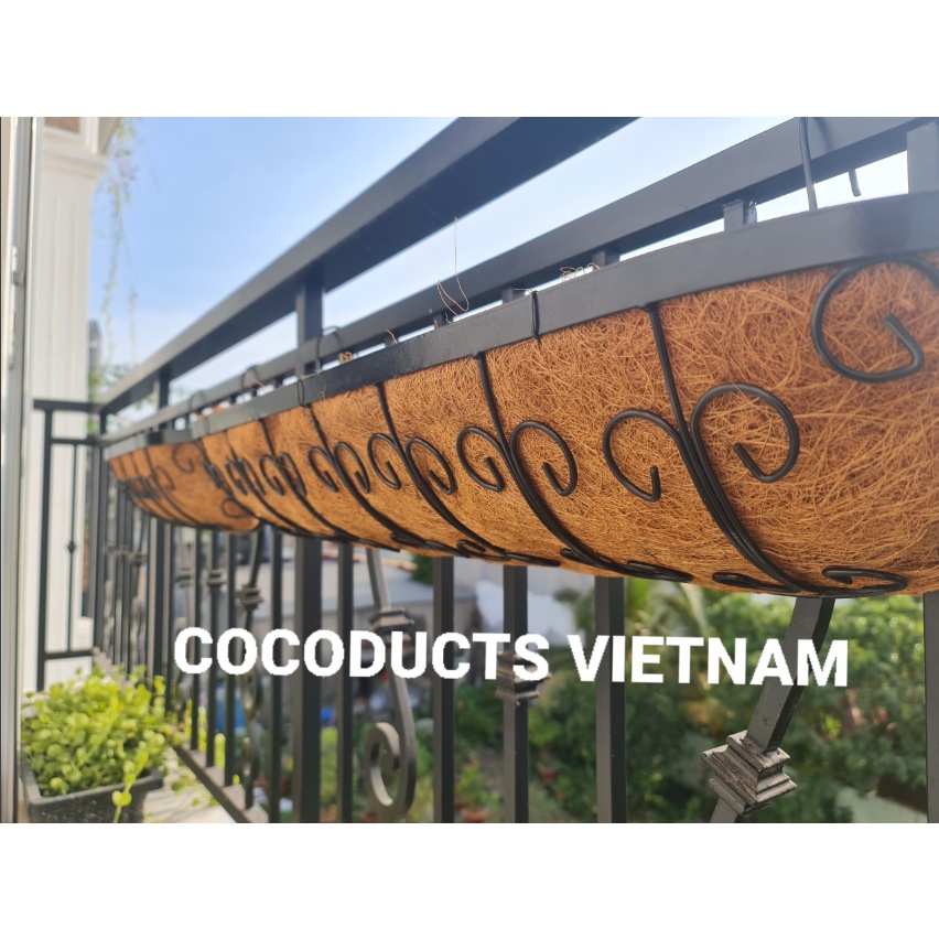 Giỏ hoa treo ban công bán nguyệt