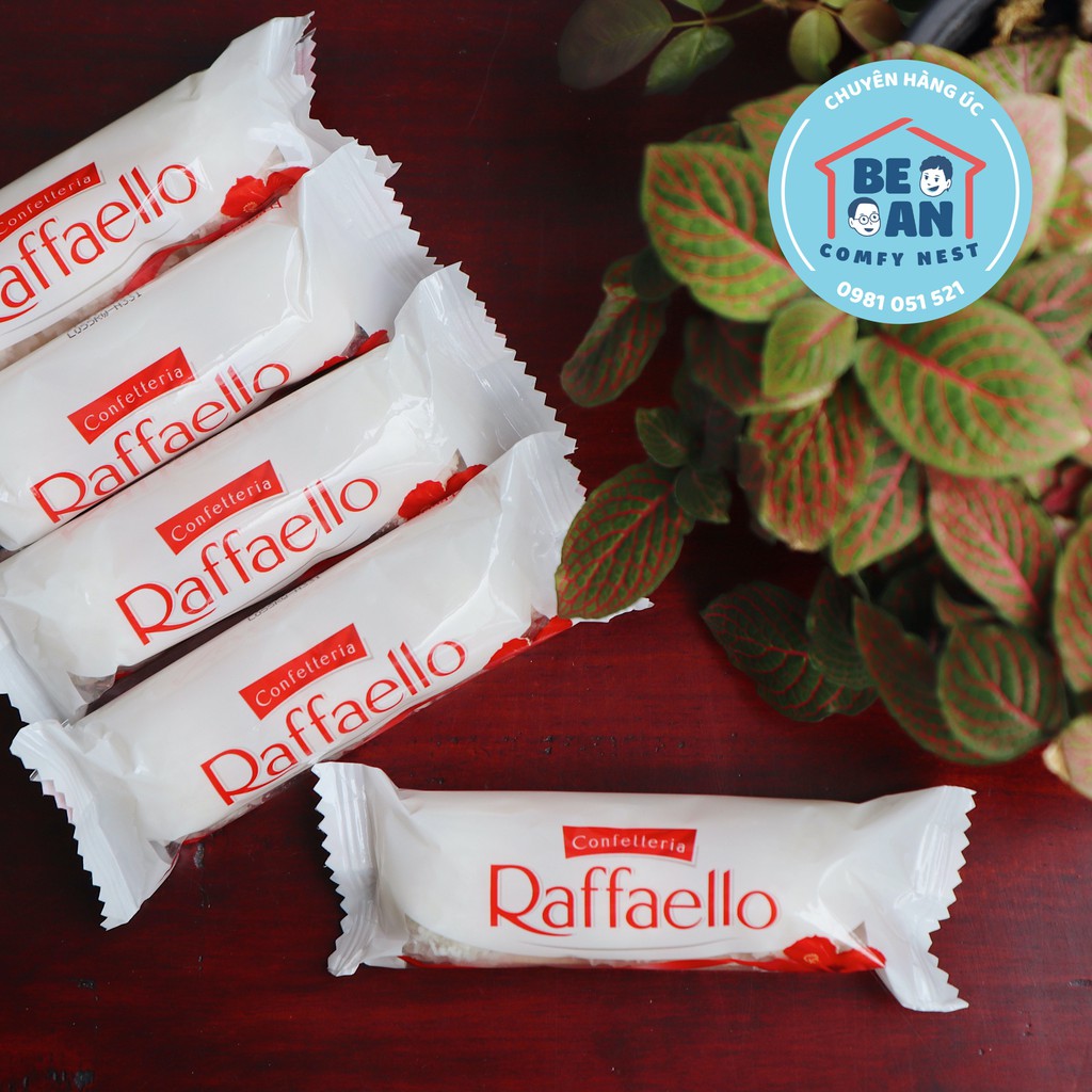 Kẹo socola trắng bọc dừa Raffaello (túi lẻ 3 viên) - Hàng nhập Úc