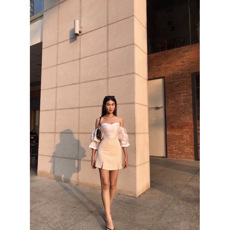 Áo croptop trễ vai  Cindy Top RÊVER