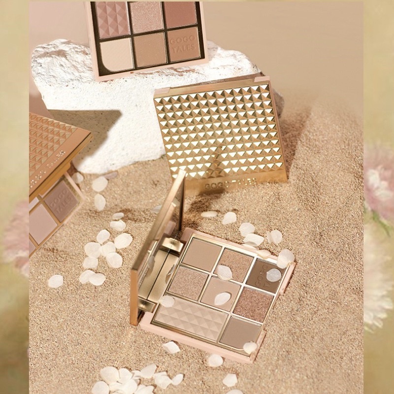Bảng Phấn Mắt 8 Ô Mạ Vàng GOGO TALES Desert Starlight GT317
