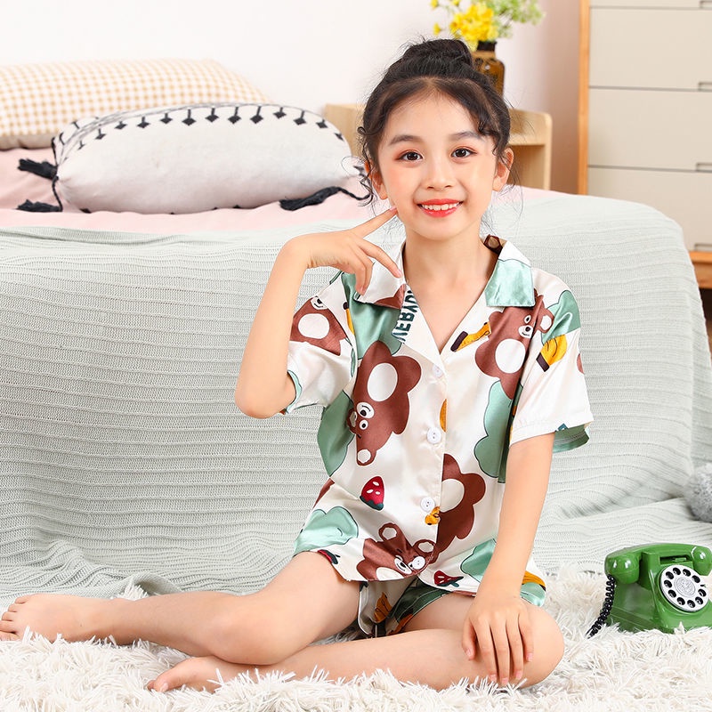 Bộ Đồ Ngủ Tay Ngắn In Họa Tiết Hoạt Hình Giữ Ẩm Dành Cho Bé