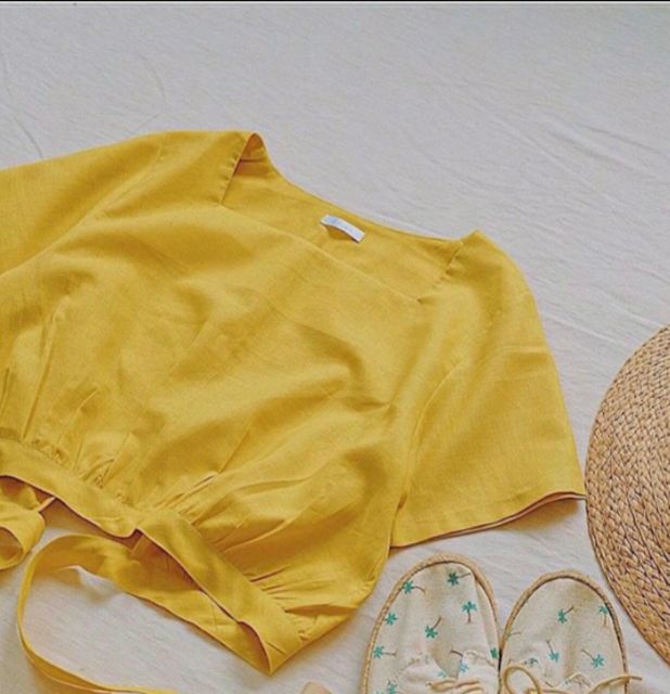 ÁO CROPTOP HER CỘT NƠ SAU