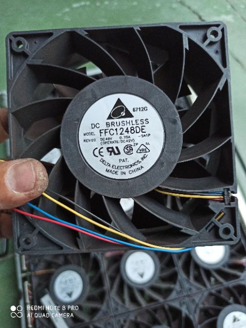 Quạt delta 48V 0.75A đặc biệt chạy được 12v cho đến 48v , vuông 12cm 4pin