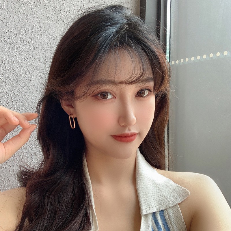Bông tai Hàn Quốc bất đối xứng phong cách hiện đại trẻ trung cá tính - Mely D91