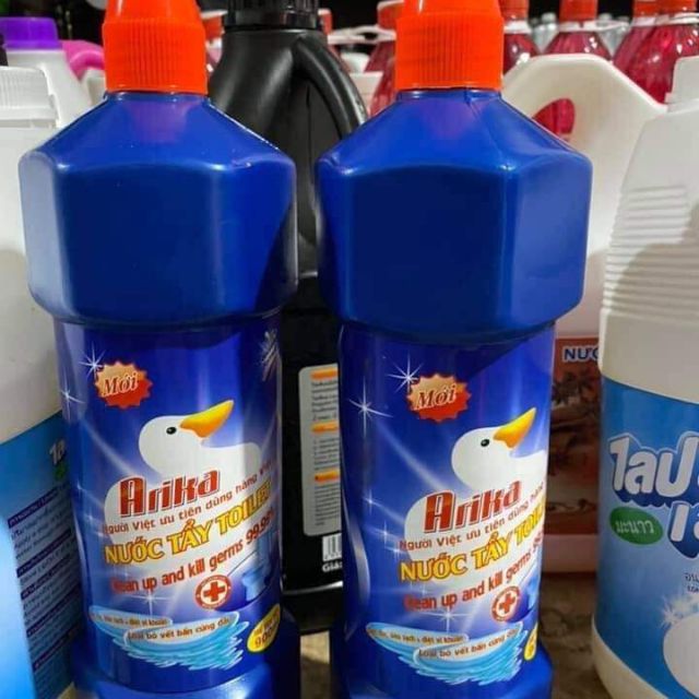 Nước tẩy toilet con vịt, hàng của công ty Arika Việt Nam , sản phẩm chất lượng, đảm bảo vệ sinh và chất tẩy tốt