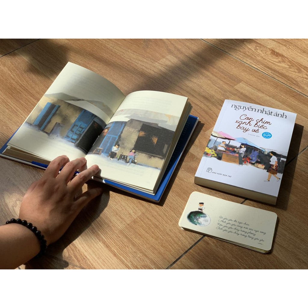 Sách Con Chim Xanh Biếc Bay Về (Bìa cứng)