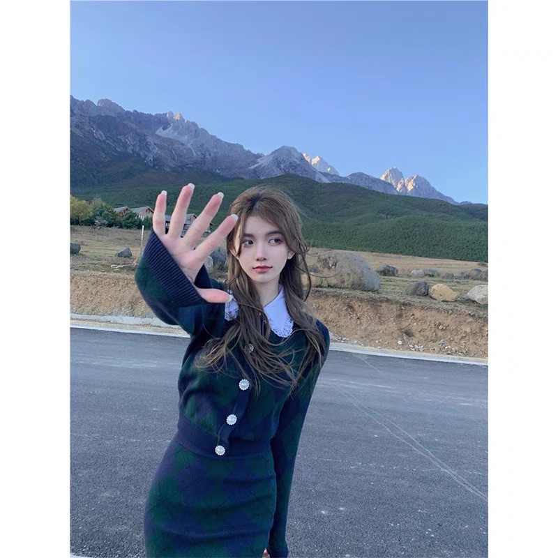 Set áo váy cardigan hoạ tiết quả trám cheap moment Rosé, Somi, Triệu Lộ Tư