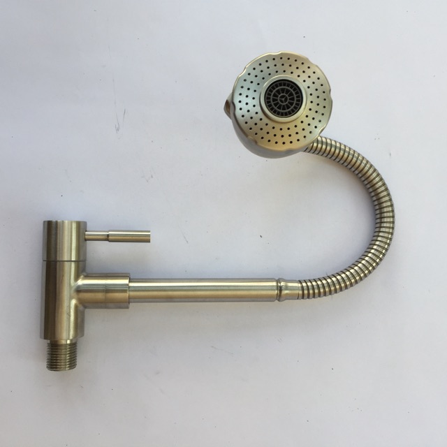 Vòi Rửa Bát Lạnh Cắm Tường Cần Mềm Inox304