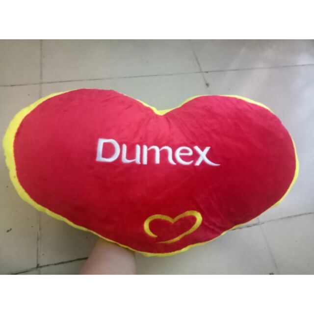 GỐI TRÁI TIM DUMEX màu đỏ