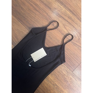 Bodysuit hai dây hở lưng