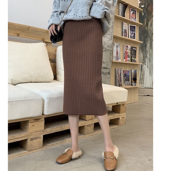 Chân váy len tăm dáng dài qua gối co giãn xẻ tà ôm body, chân váy len gân xẻ tà kiểu dáng bút chì | BigBuy360 - bigbuy360.vn