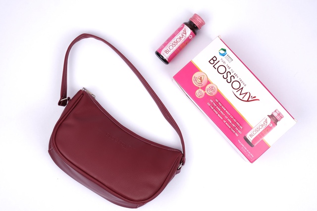 [HB Gift] Túi xách thời trang Blossomy - HÀNG TẶNG KHÔNG BÁN  | Thế Giới Skin Care