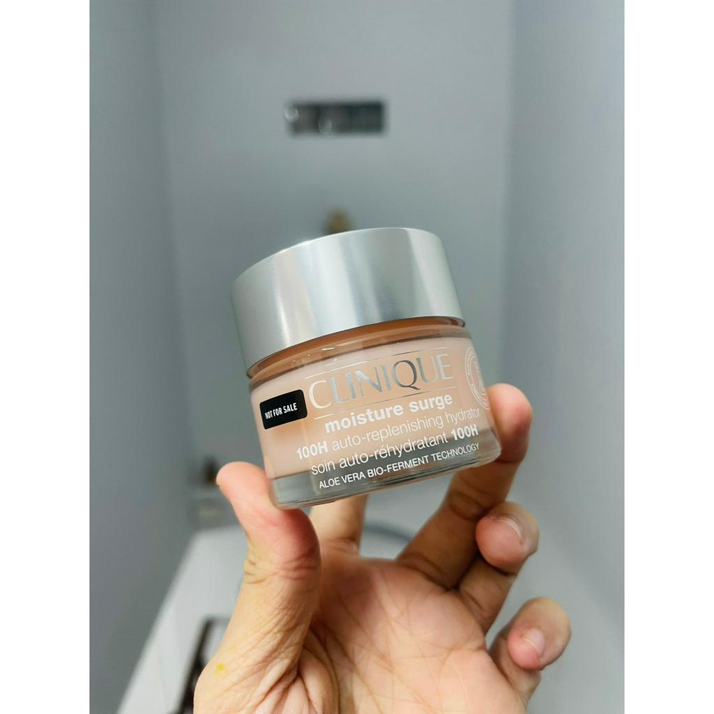 GEL DƯỠNG CLINIQUE ĐÌNH ĐÁM 100H MOISTURE SURGE AUTO REPLENISHING HYDRATOR