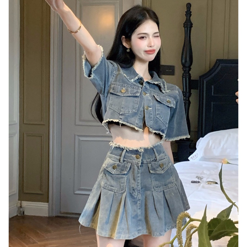 Set Áo Denim Ngắn Tay Form Rộng Và Chân Váy Xếp Ly Thời Trang Dành Cho Nữ