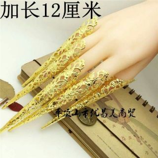 trợ giá hộ chỉ móng tay cổ trang