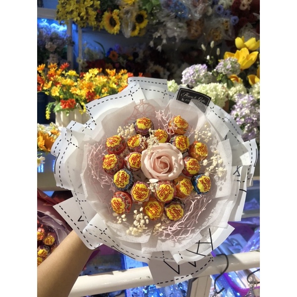 Bó hoa chuppachup ren hồng xinh xắn 20cNT27921