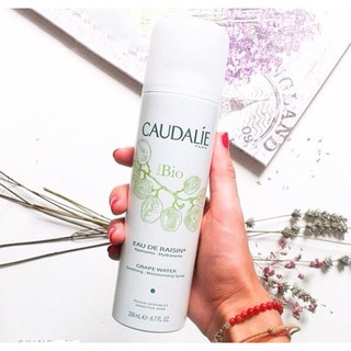 Xịt khoáng Caudalie Grape Water 200ml