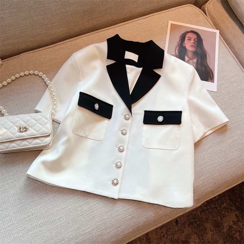 Áo vets ngắn crotop áo sơ mi blazer cổ vets túi nắp fom rộng thanh lịnh dành cho nữ-1998.Wear