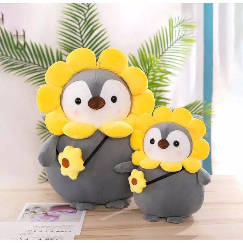 Gấu bông chim cánh cụt cài hoa mang túi hoa