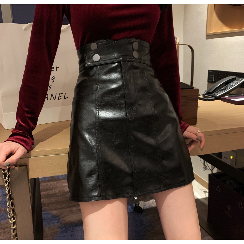 Chân Váy Da Cạp Cao phối cúc