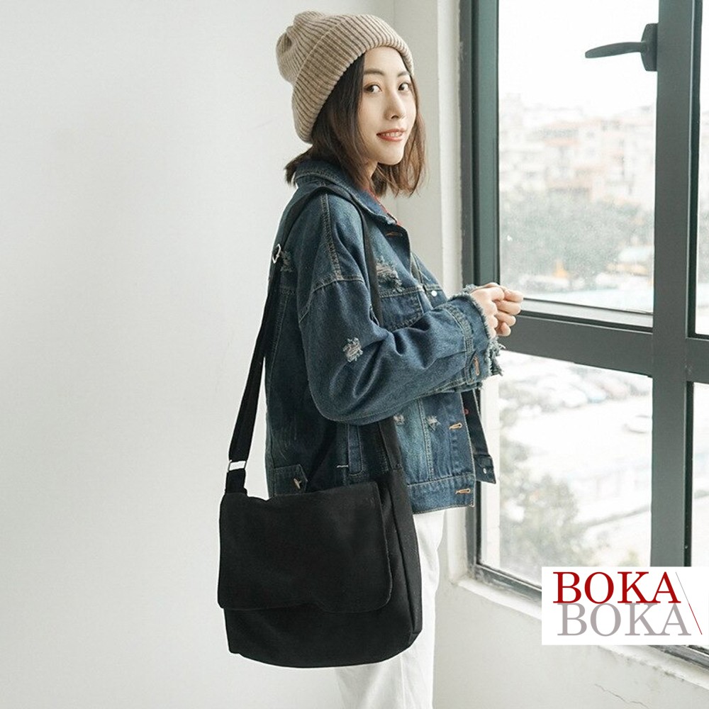 Túi vải đeo chéo vải canvas màu Trắng - Đen Có Túi Con Phong Cách Ulzzang