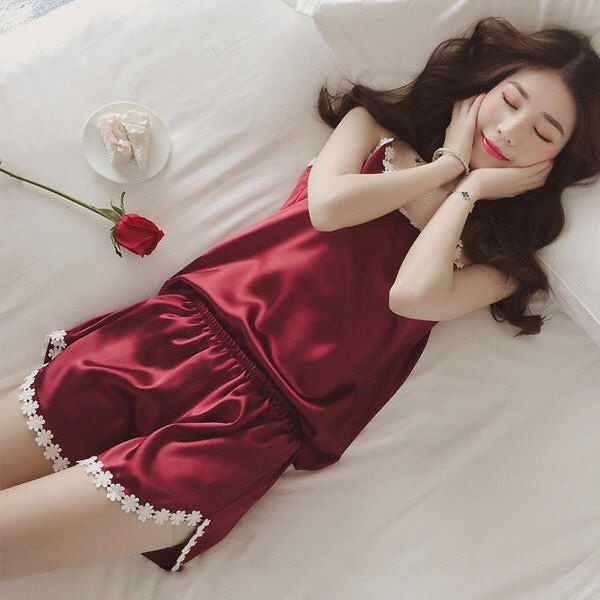 Bộ Lụa 2Dây Phối Ren Sexy Đồ Bộ Mặc Nhà Quần Đùi Dễ Thương.
