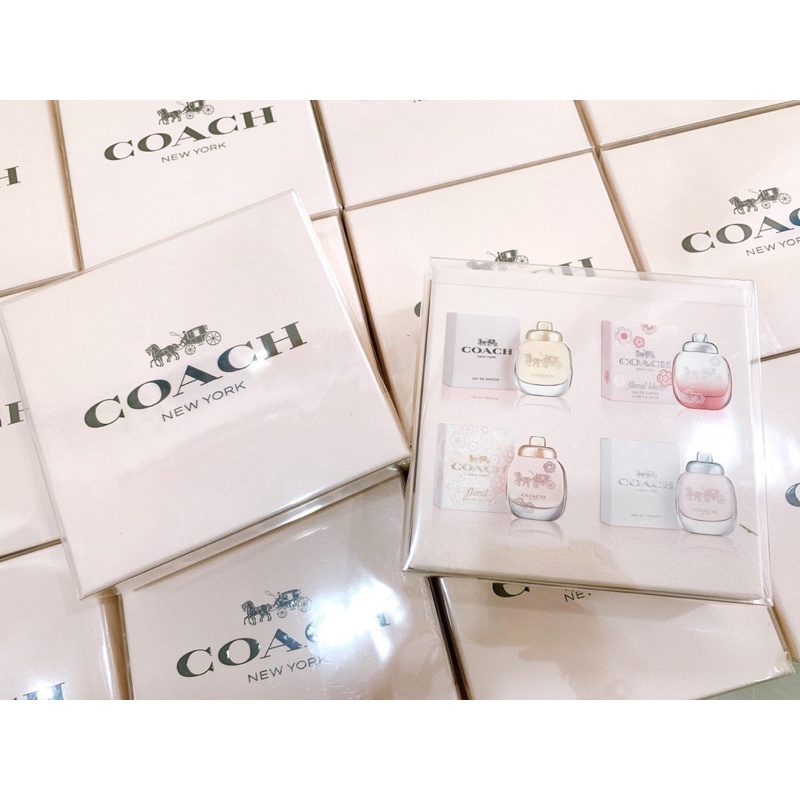 Nước hoa Coach 4 Piece Mini Set 4 chai x 4.5ml