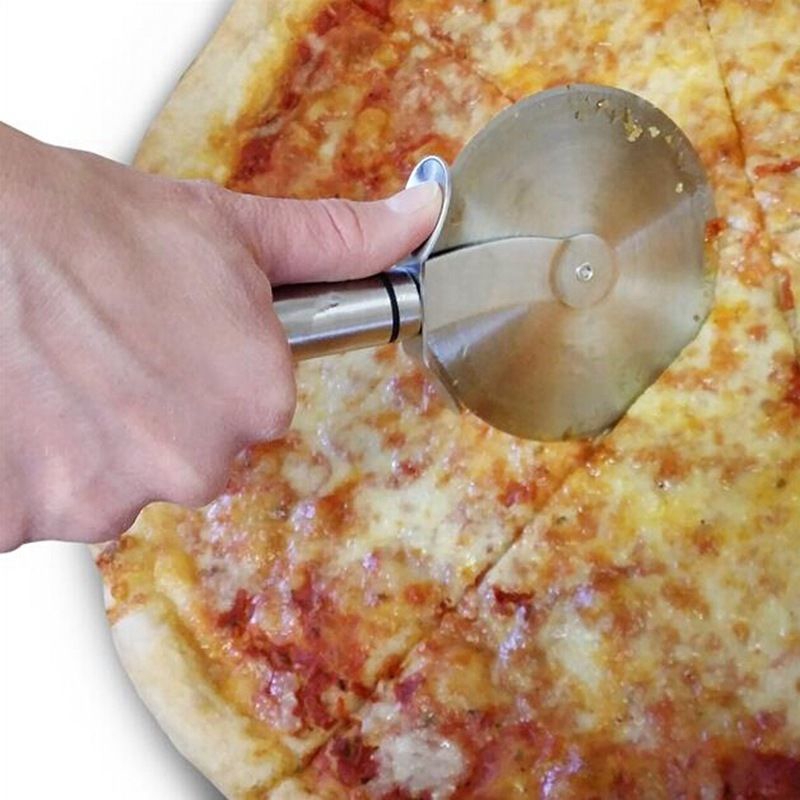 Dao Cắt Bánh Pizza Không Dính Bằng Thép Không Gỉ Tiện Dụng