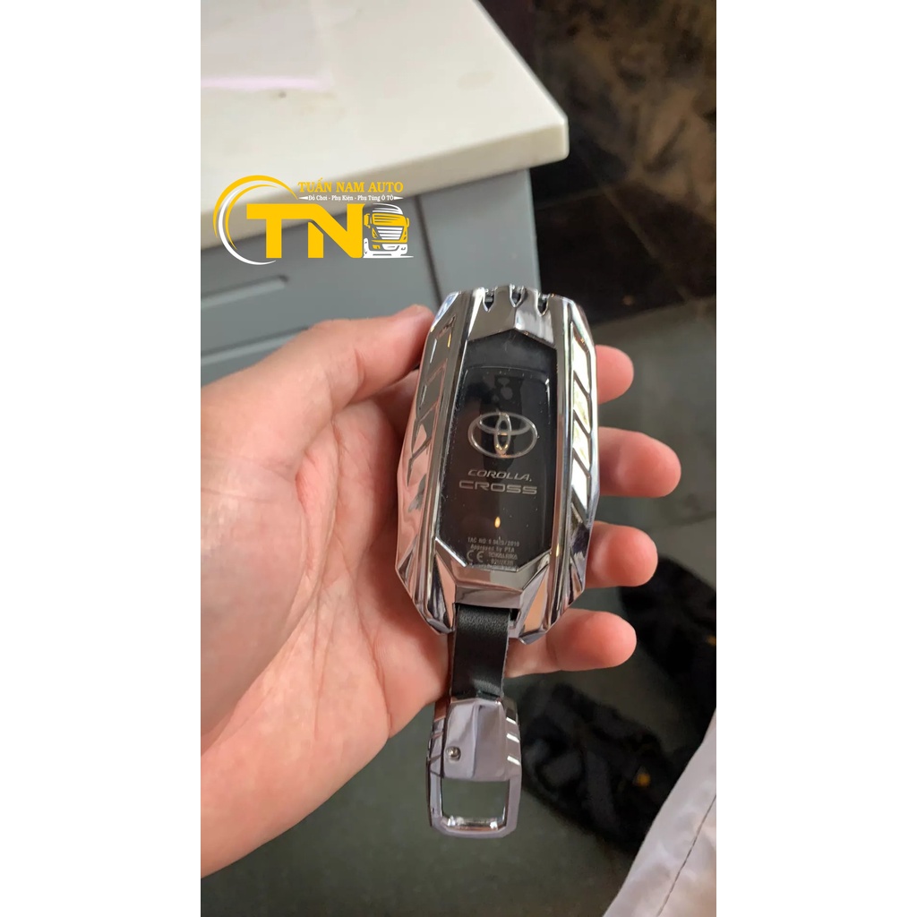 ỐP CHÌA KHÓA TOYOTA CROSS, CAMRY, FORTUNER, HILUX, LAND CRUISER CHÌA SMARKEY