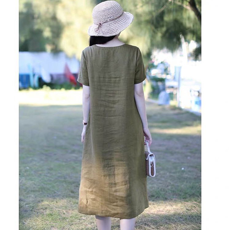 Đầm suông linen xanh rêu cổ vuông, thời trang xuân hè 2021