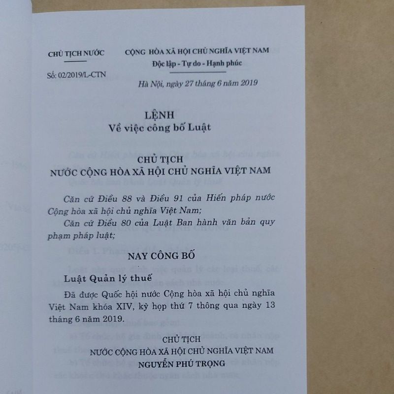 Sách - Luật quản lý thuế