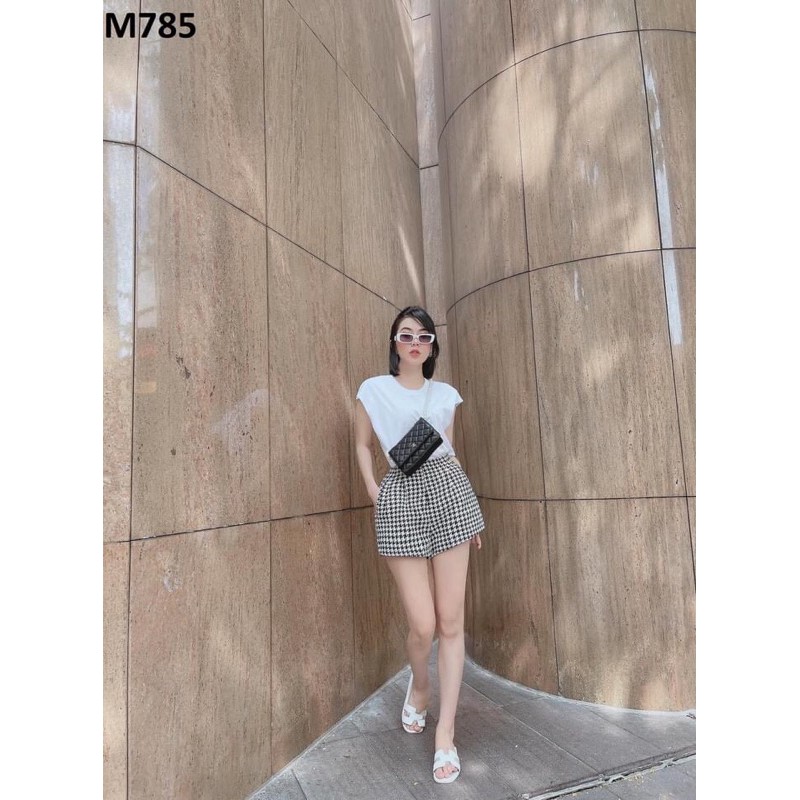 [Xã kho] Áo thun trắng sát nách hot hít | BigBuy360 - bigbuy360.vn