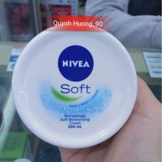 Kem dưỡng ẩm NIVEA Soft 200ml dành cho da mặt và toàn thân