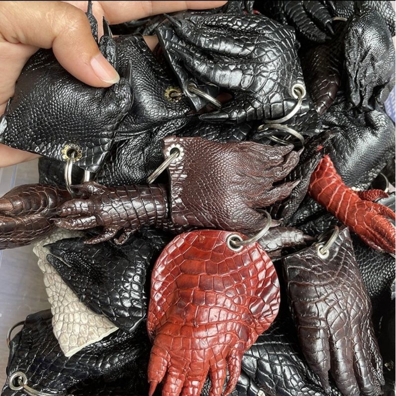 ✅Da cá sấu thật ✅Mốc treo chìa khóa Da Bàn Tay Cá Sấu