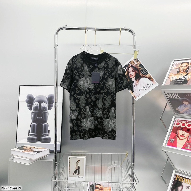 Áo phông dáng rộng