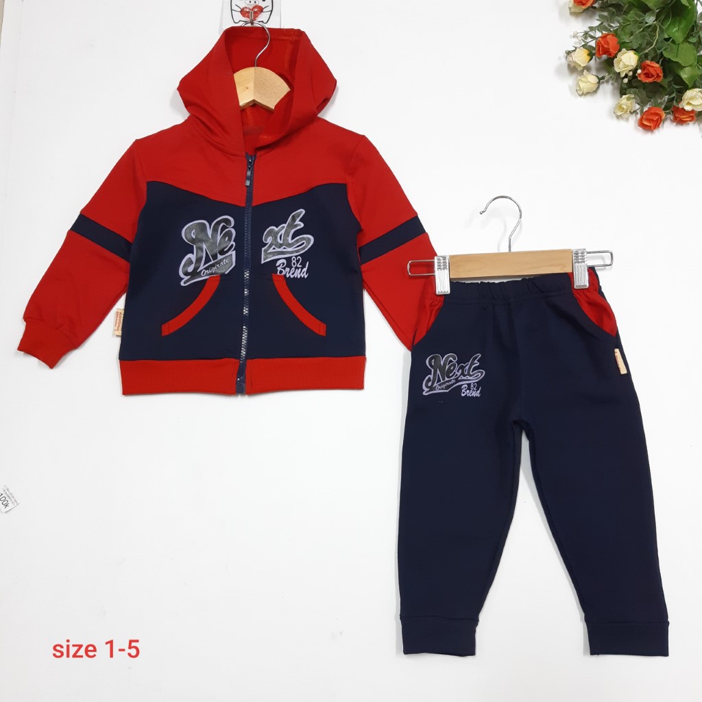 DG79-BT-16- Bộ áo khoác tay dài bé trai, chất nĩ da cá, in chữ, màu đỏ, size 7-18kg made in Việt Nam