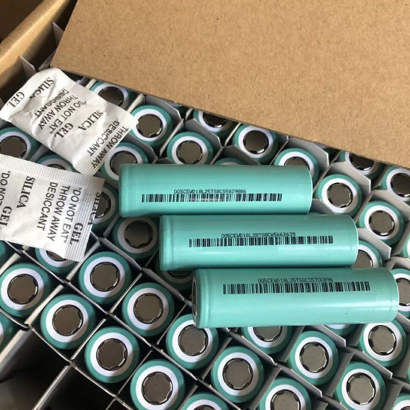 Pin Sạc 18650-2000mah, 2500mah 2800mah 3000mah-xả 6A-15A  .