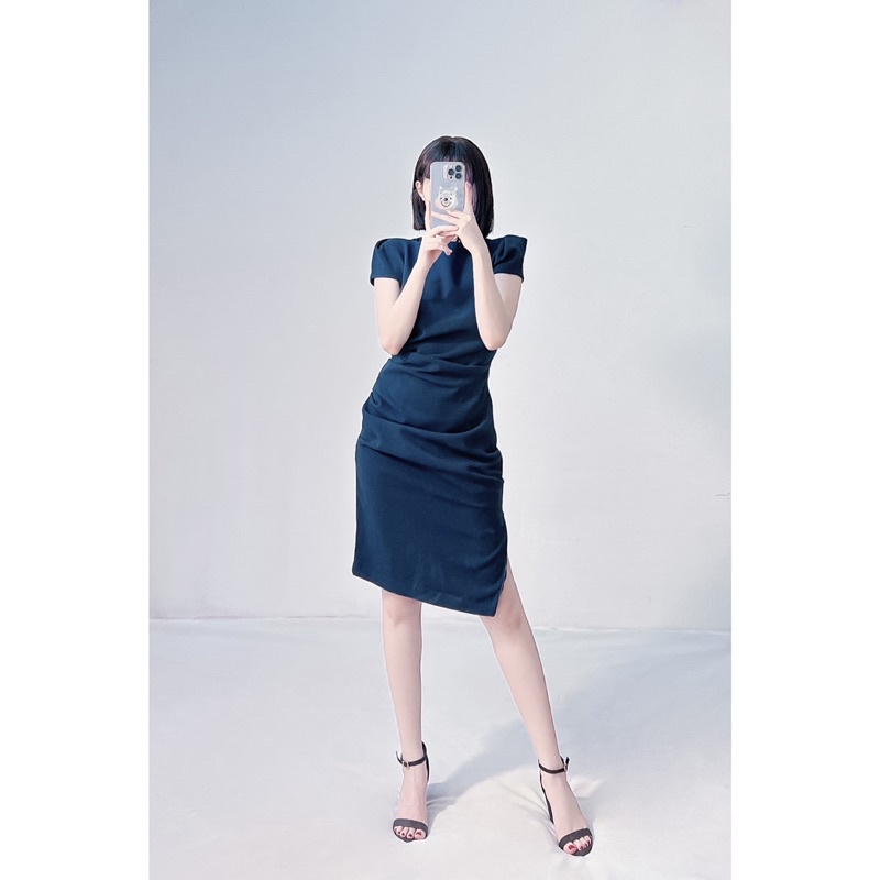 Đầm body nhúng tay phồng korea