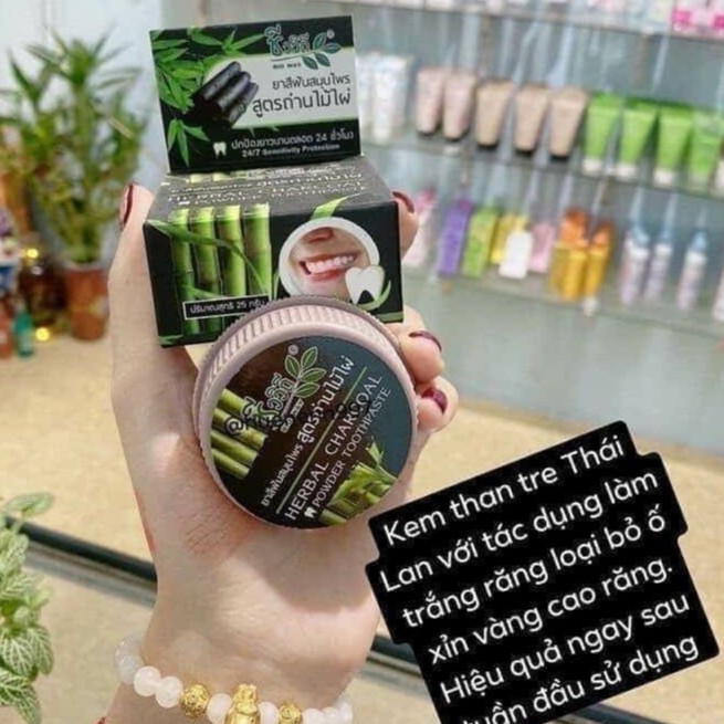 Kem Tẩy Trắng Răng Than Tre Hoạt Tính Herbal Charcoal Thái Lan