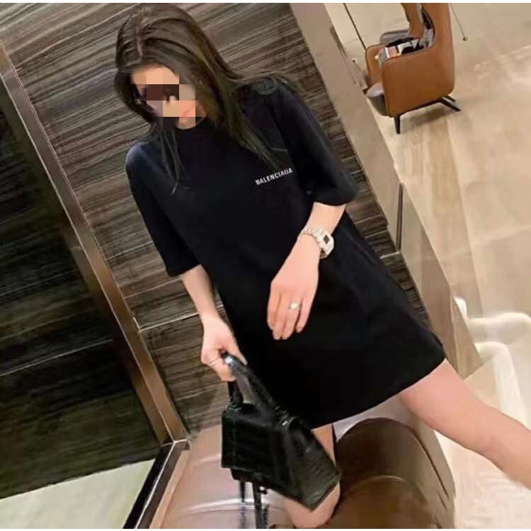Áo thun đôi Unisex nam nữ, áo phông cặp chất liệu Cotton oversize form rộng balen