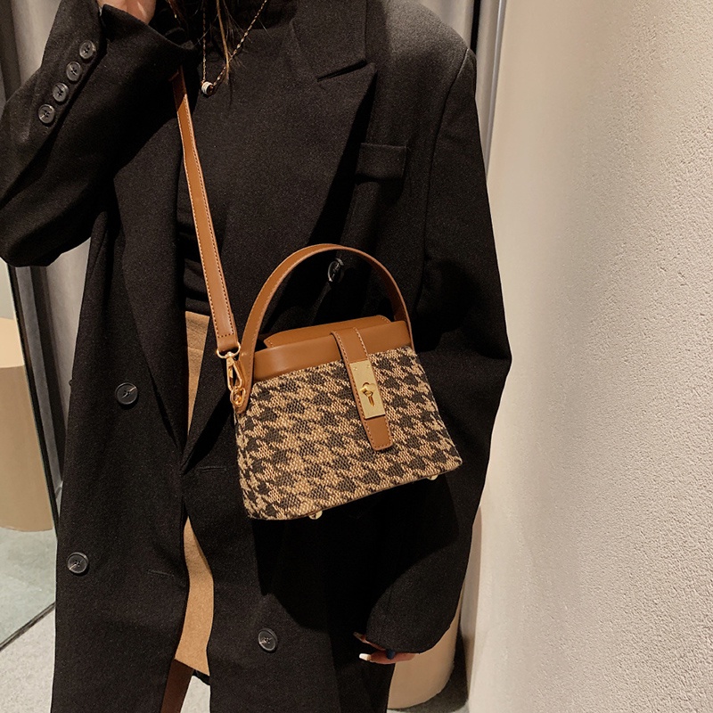 Túi đeo chéo vai IELGY họa tiết tuỳ chọn 3 mẫu thời trang sành điệu cho nữ